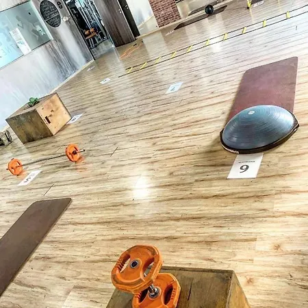 Апартаменти Ithaki Phinikoudes No. 202 *